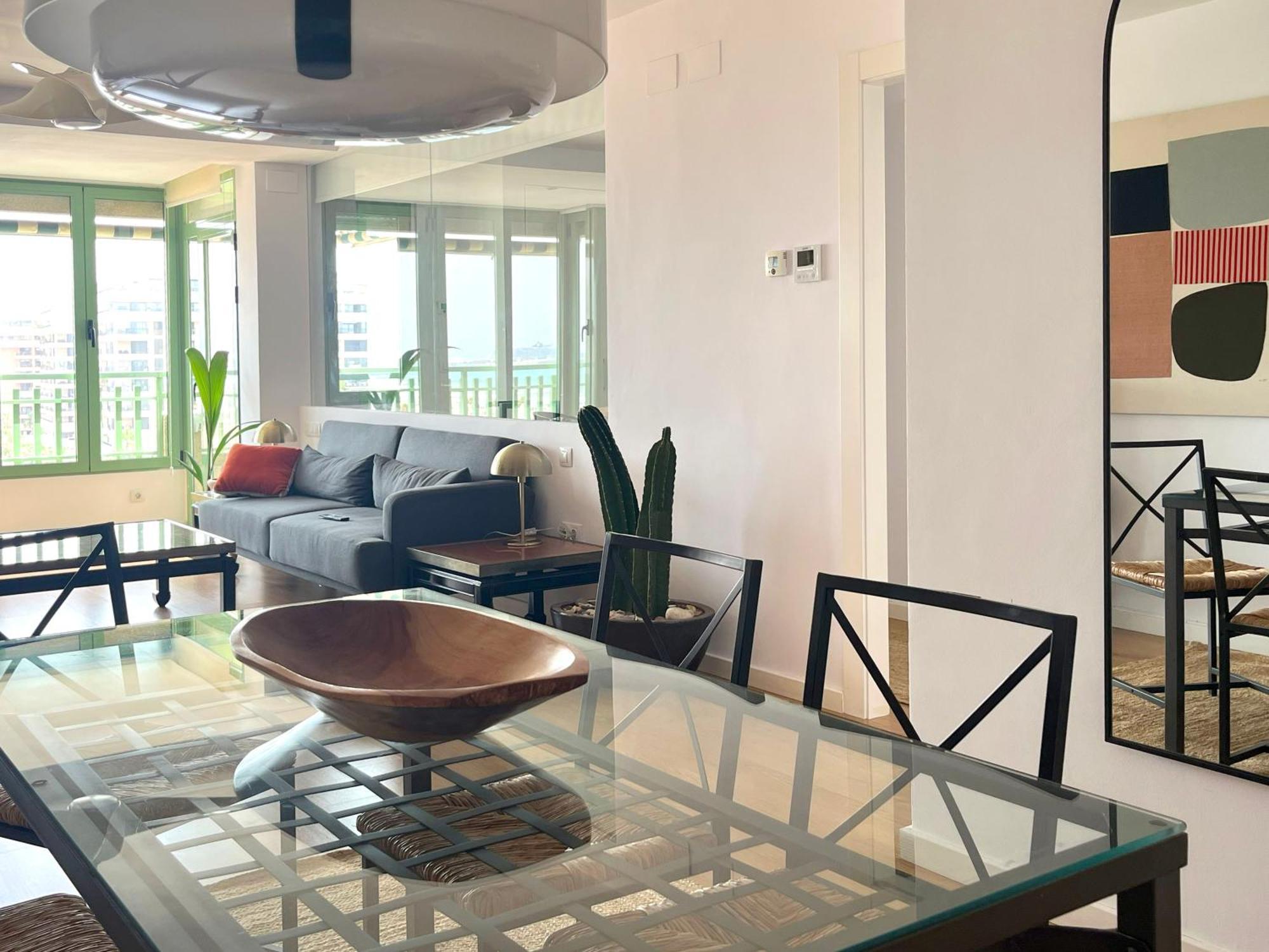 Stylish Well-Connected Beachfront Flat Valencia Luaran gambar
