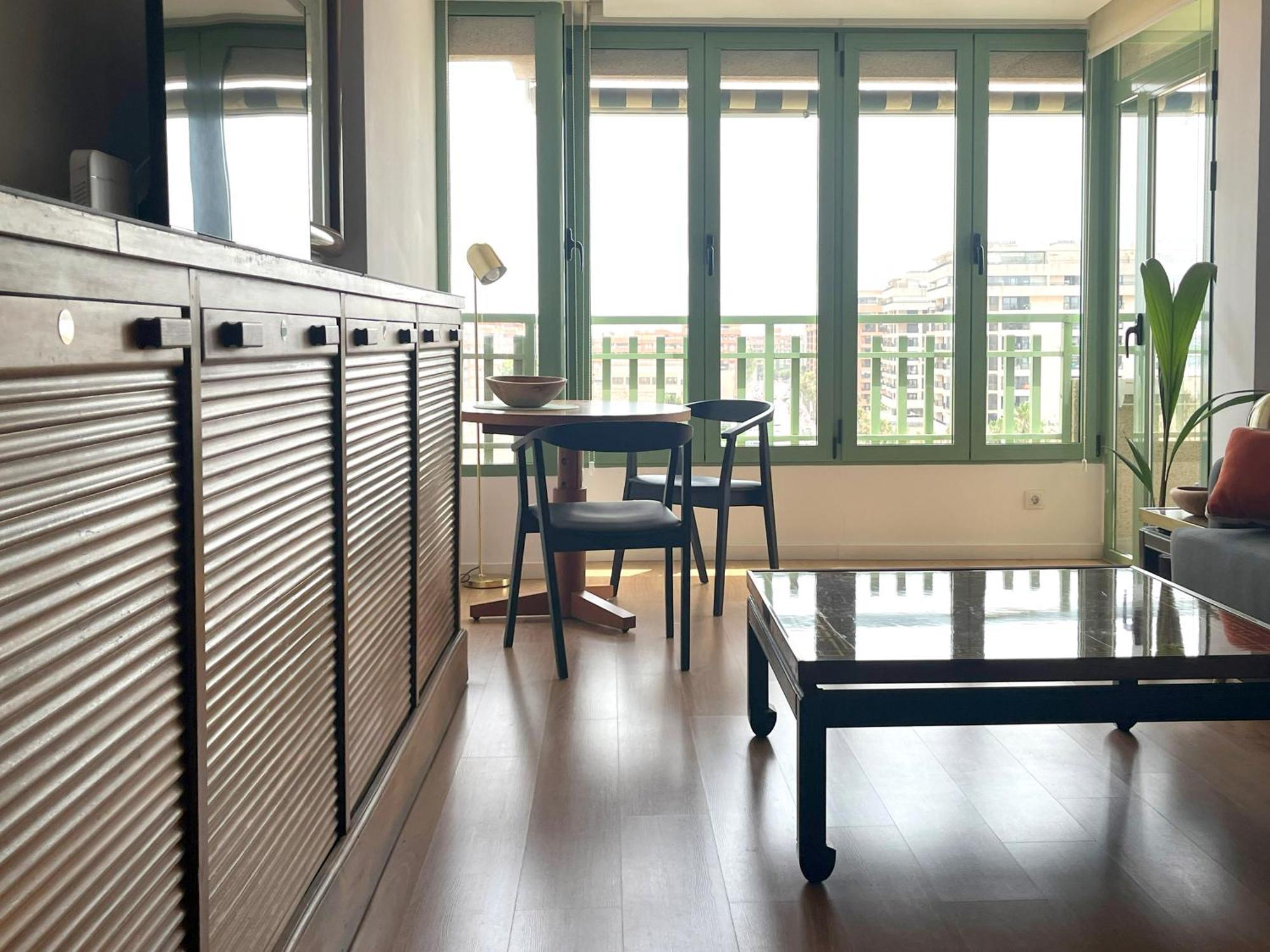 Stylish Well-Connected Beachfront Flat Valencia Luaran gambar