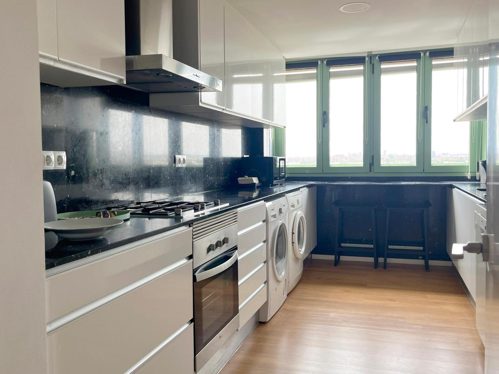 Stylish Well-Connected Beachfront Flat Valencia Luaran gambar