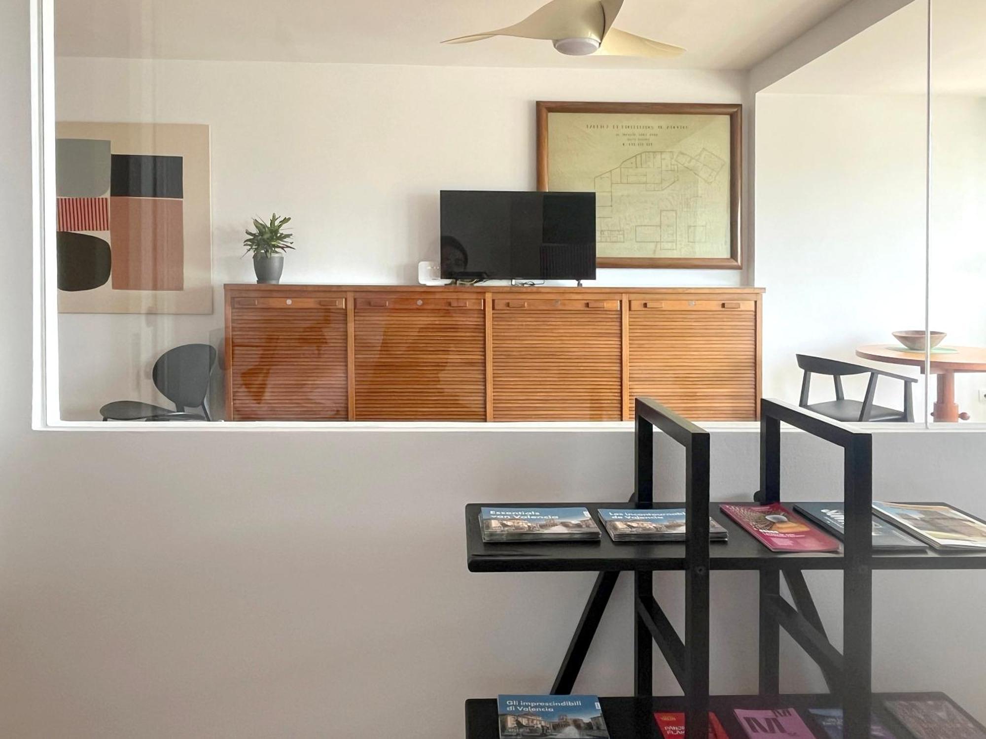 Stylish Well-Connected Beachfront Flat Valencia Luaran gambar